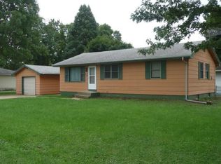 580 Burlington Ave, Martensdale, IA 50160