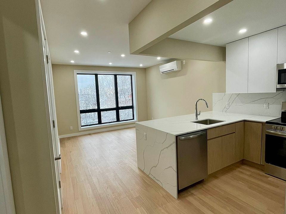 1st image of 25-14 21st St #4B