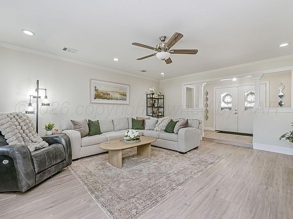 4th image of 3502 Timber Dr