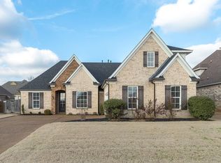 185 Whispering Meadows Dr, Oakland, TN 38060