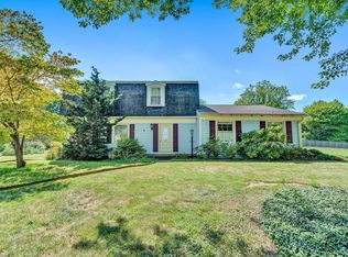 805 Farmington Rd, Hardy, VA 24101