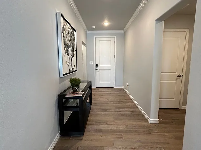 2032 Twin Falls Dr — Photo 6