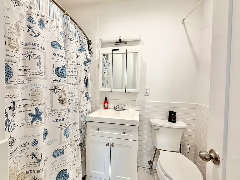 10 Linden Pl #1B — Photo 6