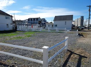 76 No End Blvd, Salisbury, MA 01952