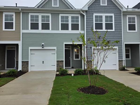 159 S Copper Fox Ln, Smithfield, NC 27577