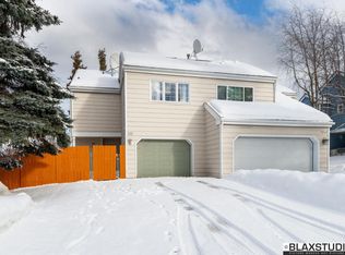 1741 Commodore Dr, Anchorage, AK 99507