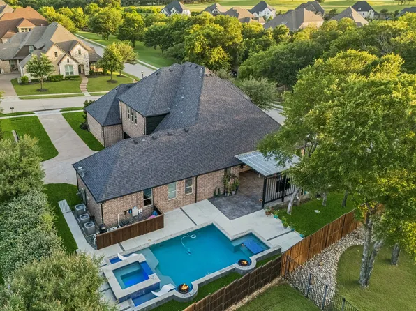 1 Hale Ct, Trophy Club, TX 76262