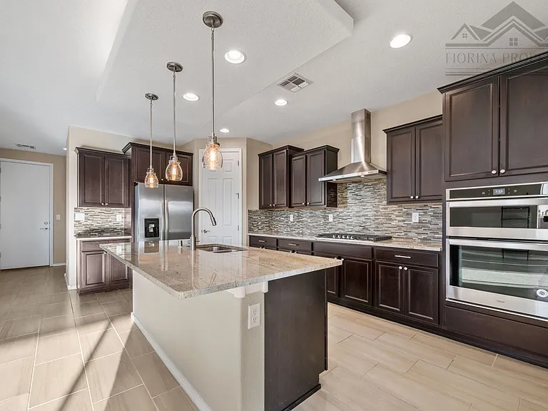 4650 Rail Runner Rd — Photo 7