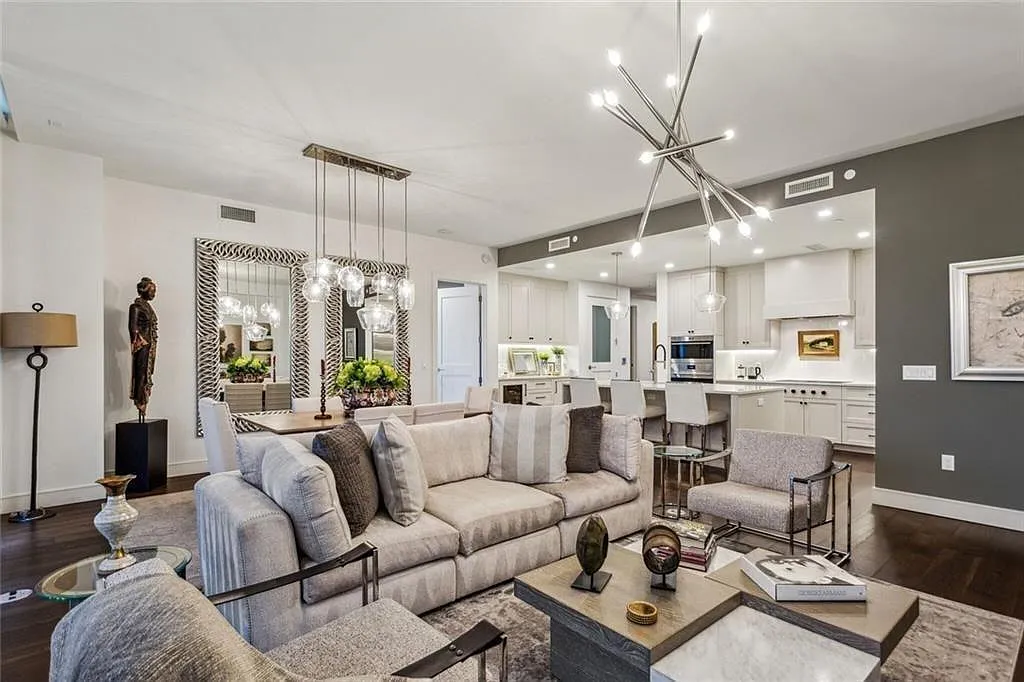 2 bed, 3.0 bath, 2170 sqft, $8,500 — Photo 3
