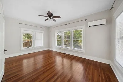1326 Riverside Dr — Photo 30