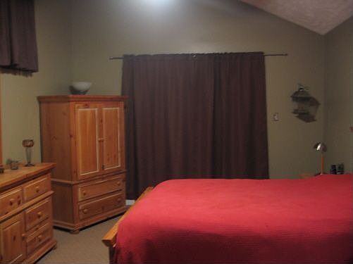 Mstr Bedroom w/Balcony