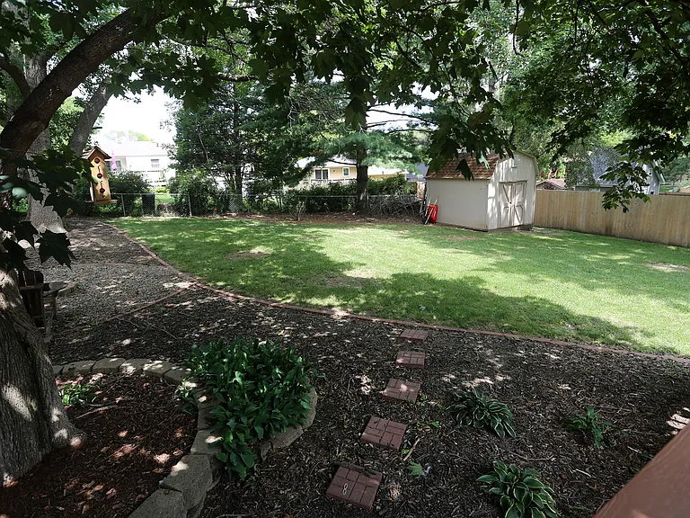 6734 S 73rd Ave — Photo 67