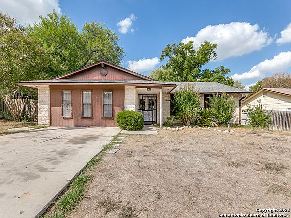 3rd image of 9631 CANEY CREEK DR