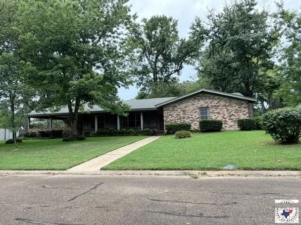 14 Regency Dr, Texarkana, AR 71854