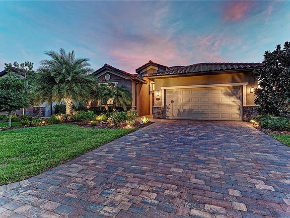 2nd image of 6878 Willowshire Way