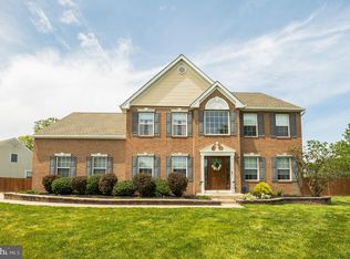 47 Chestertown Rd, Sicklerville, NJ 08081