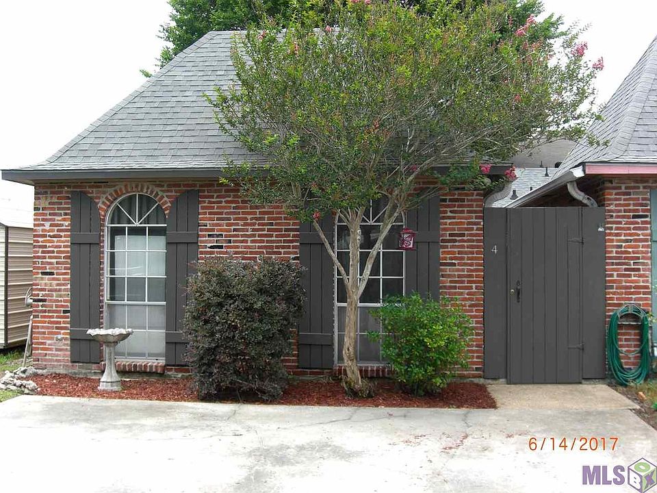 1st image of 23060 Jade Dr #4