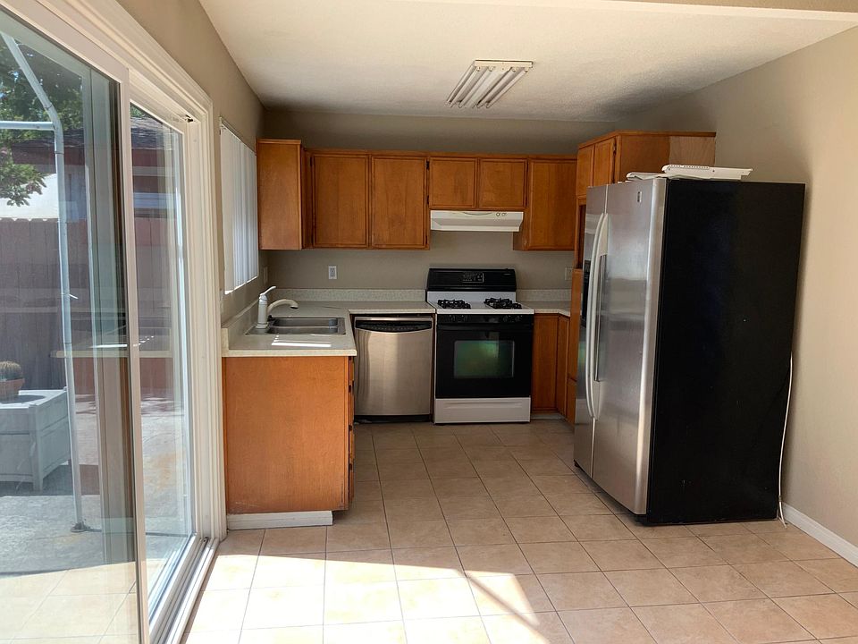 1st image of 5011 Acuna St
