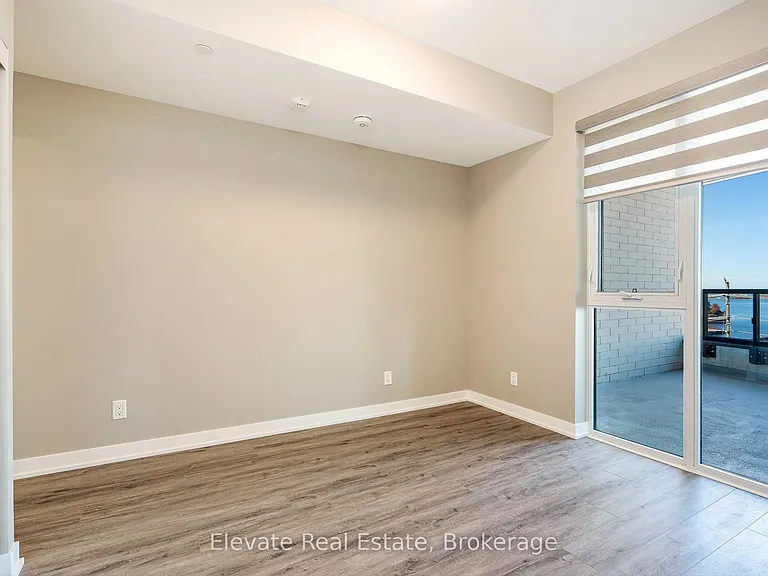 31 Huron St #405 — Photo 26