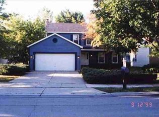 307 Gardenia Ln, Buffalo Grove, IL 60089