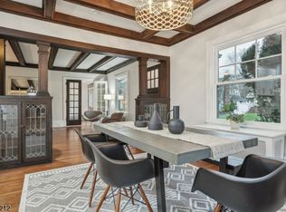 730 Ridgewood Rd, Millburn, NJ 07041