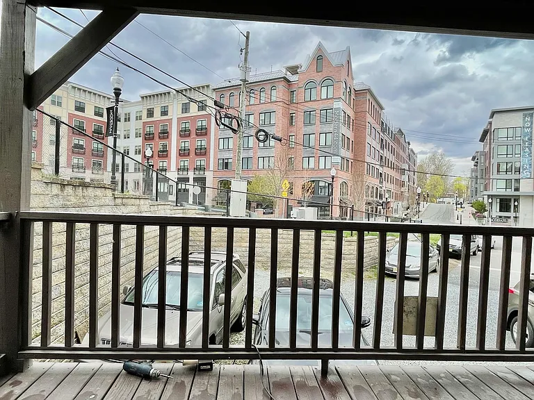 41 Clinton Pl — Photo 6