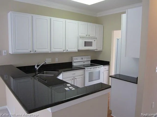42480 Corlina Dr — Photo 13