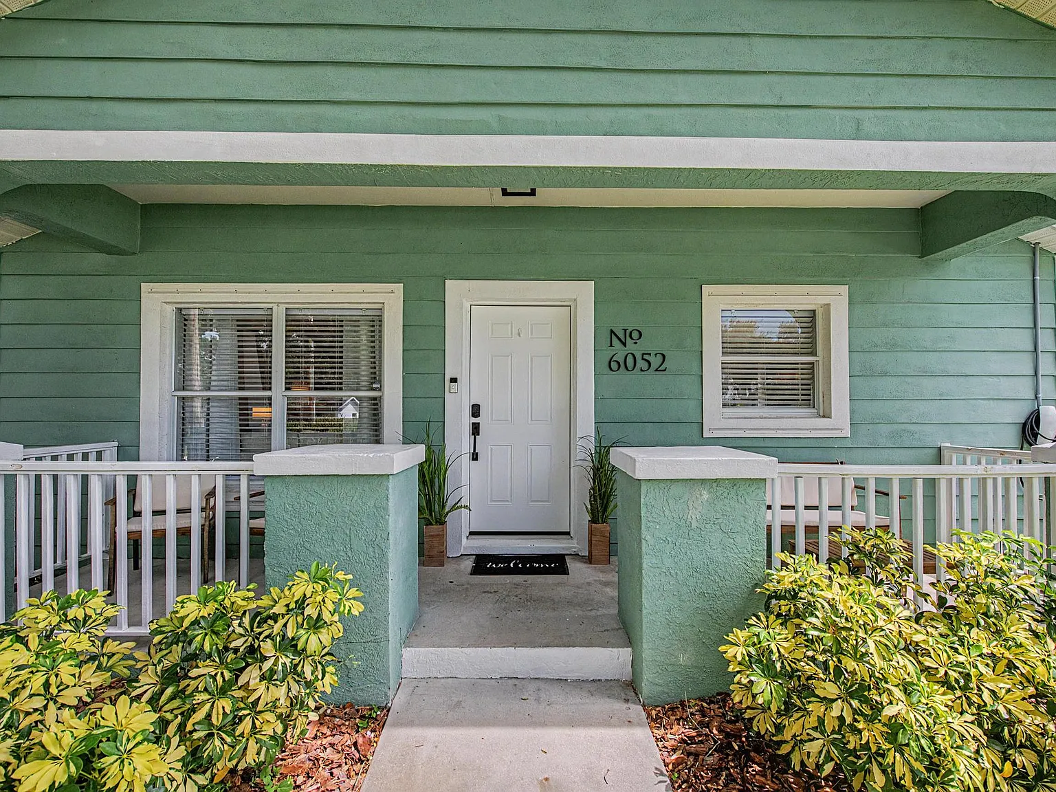 3 bed, 1200 sqft, $4,500 — Photo 2