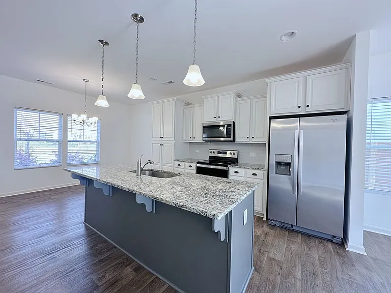 1060 Gibson Rd — Photo 8