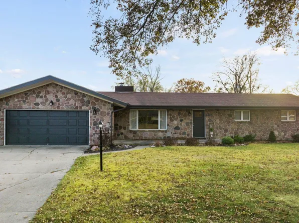 5306 Derome Dr, Fort Wayne, IN 46835