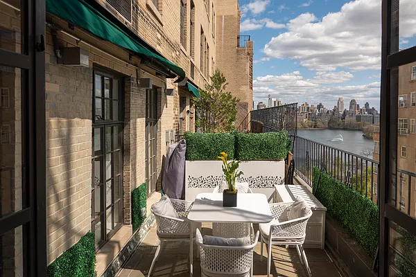 Sold by Brown Harris Stevens | media 18