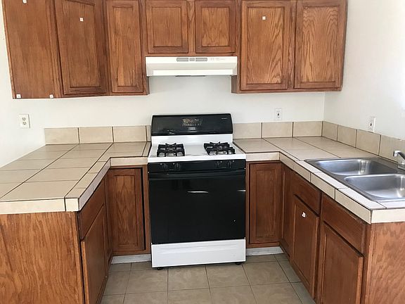 5th image of 11621 Lee Ave APT 3