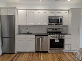 Rented by Skyline Group Real Estate