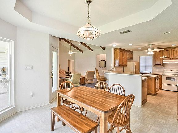 5th image of 5003 Largo Dr
