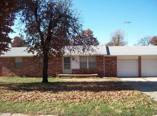 703 Oak Park Dr, Choctaw, OK 73020
