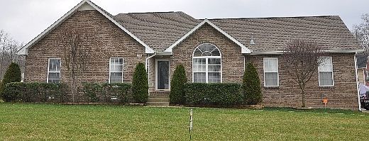 1st image of 1639 Barrywood Cir E