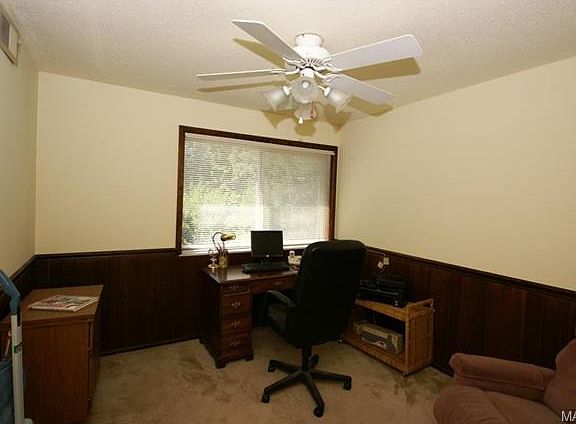 4th image of 1403 Timberwood Ln