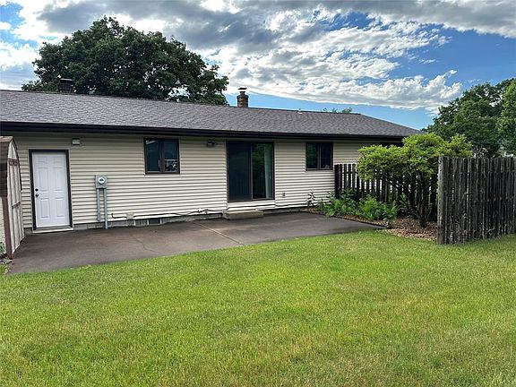 5th image of 2935 Bobbie Street