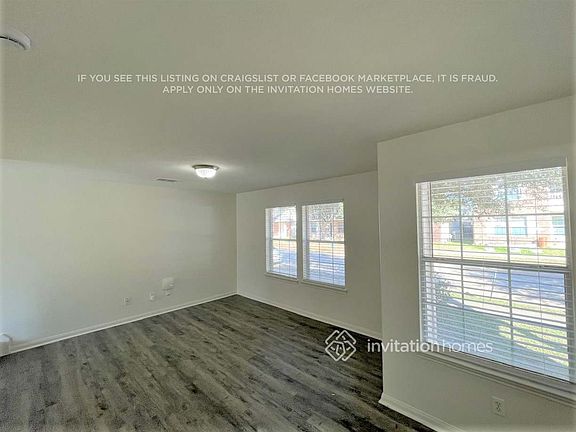 2nd image of 6333 Mountain Pines Ln