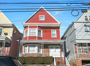 73 W 29th St, Bayonne, NJ 07002
