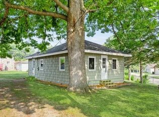 42328 N Oak St, Antioch, IL 60002