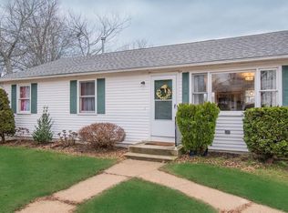 14 Schofield St, West Warwick, RI 02893