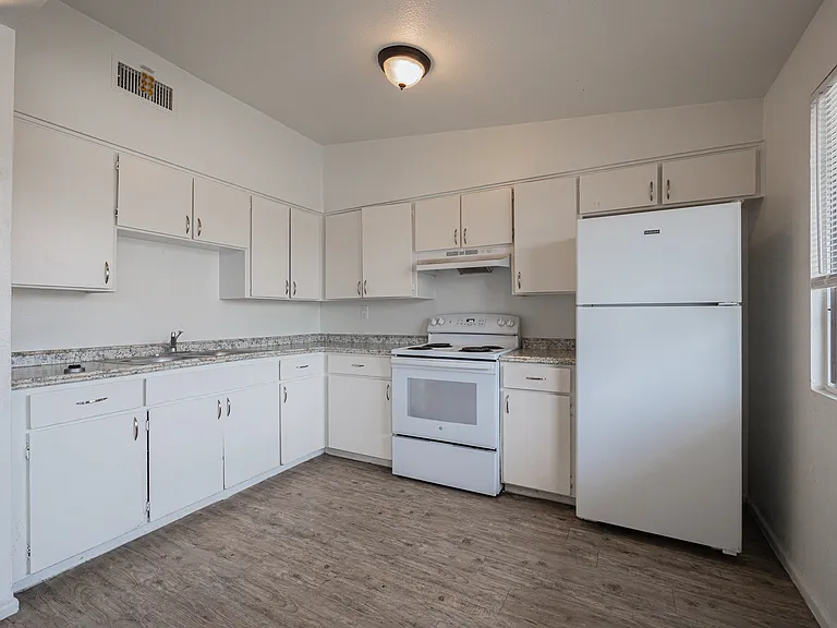 2115 W Devonshire Ave, Phoenix Az — Photo 39