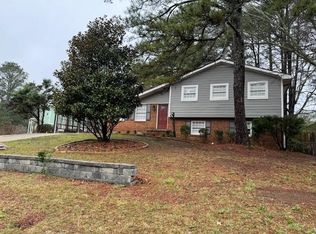 7525 Shadow Wood Dr, Jonesboro, GA 30236
