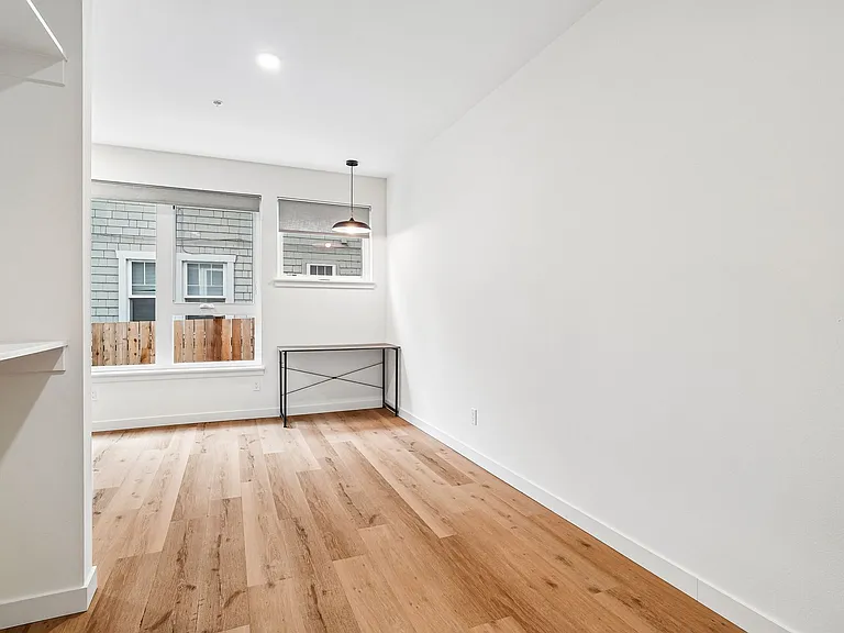 Brand-New Studio Near UW | Furnished Options & Luxury Amenities at Graceland Apartments Seattle — Photo 33