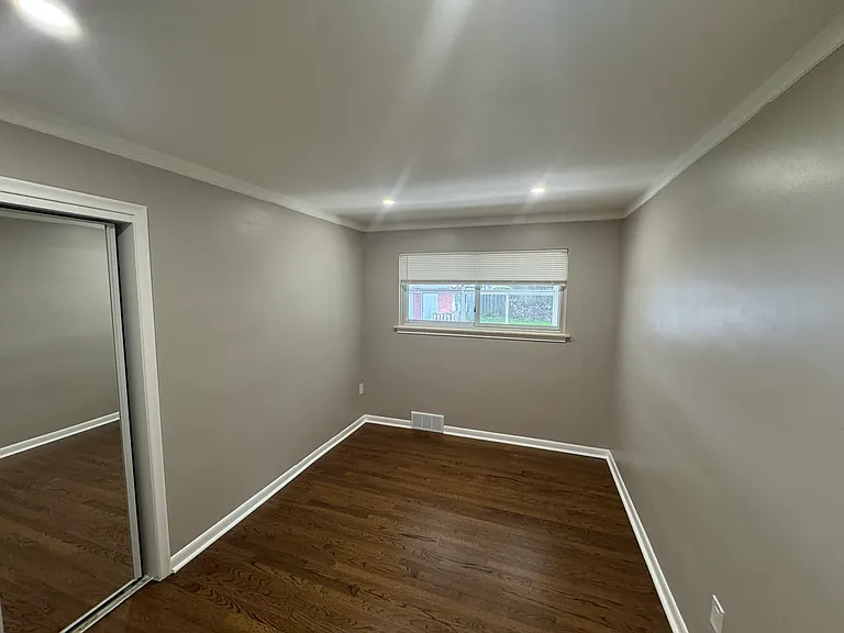 31417 Marquette St — Photo 9