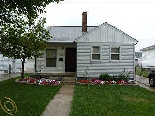 1st image of 28601 Essex St