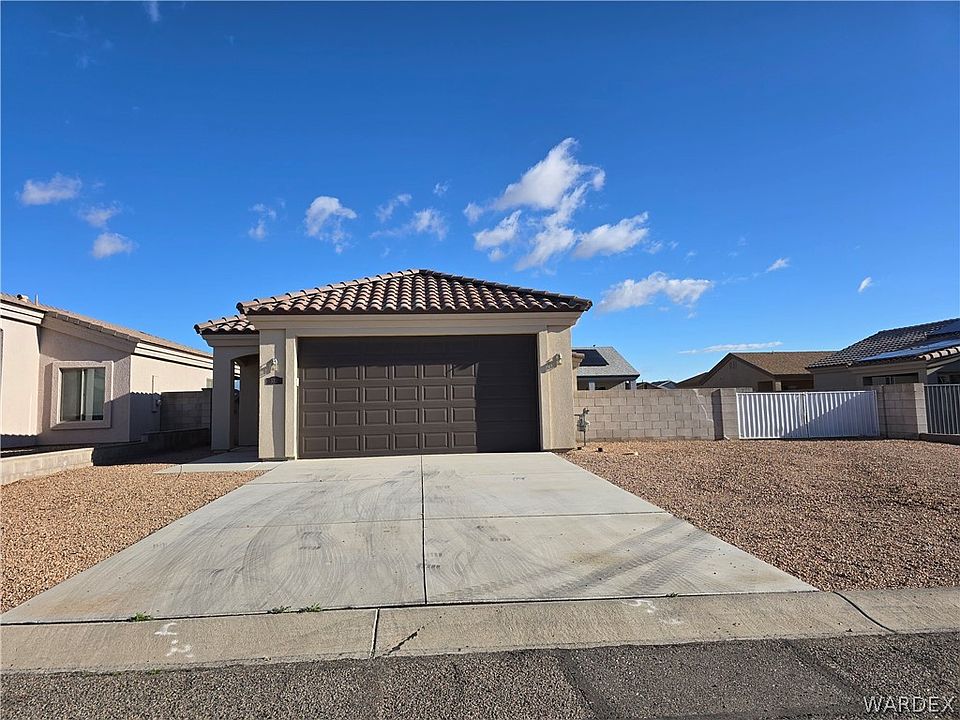 1st image of 3331 E Rusty Spur Avenue