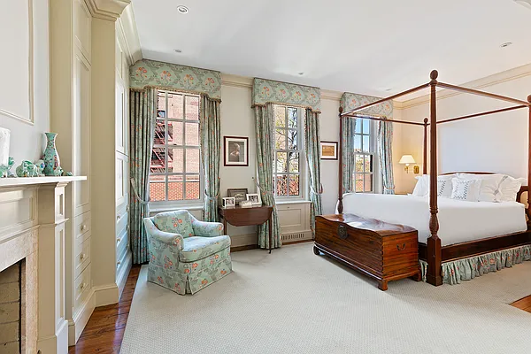 Sold by Corcoran | media 11