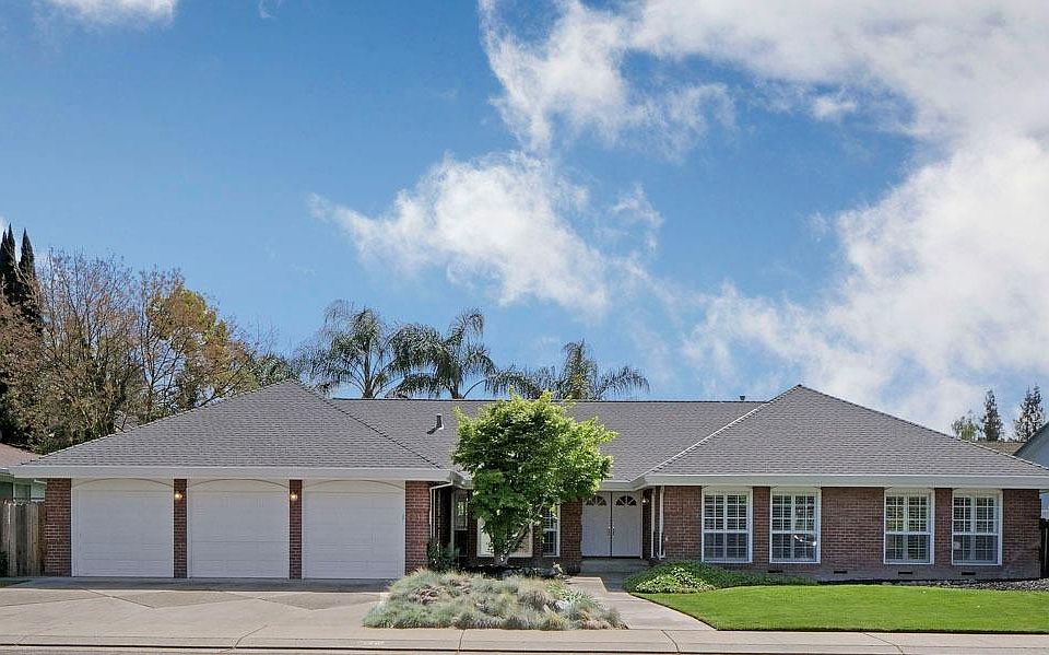 1st image of 2214 Sunwest Dr